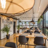 Timber Boutique Hotel, hotel in Tbilisi