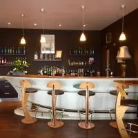 Le Port-des-Barques में, होटल Hôtel - Restaurant La Chaloupe