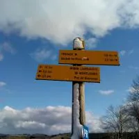 Gîte au pied des volcans d'Auvergne Aydat โรงแรมในเอดาท์