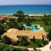 St.George's Bay Country Club & Spa, готель в районі Acharavi Beach, у місті Ахараві