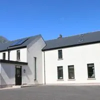 Emy Lakehouse - near Castle Leslie, Glaslough – hotel w mieście Monaghan