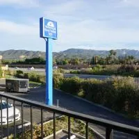 Americas Best Value Inn Thousand Oaks, hôtel à Thousand Oaks