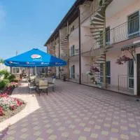 Villa Orchidea, хотел в Затока