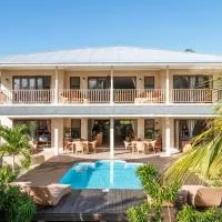Surf Tropical Villa Seascape, hotel v destinaci Cerf Island