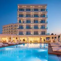 The Blue Ivy Hotel & Suites, hotel u gradu 'Protaras'