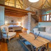 Artsistas Houses, hotell i Aristi