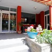 Hotel Grifone, ξενοδοχείο σε Principina a Mare