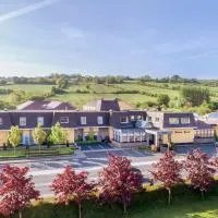 Devon Inn Hotel, hotel in Templeglantine