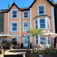 Min y Don Guest House, hotel a Llanfairfechan