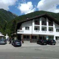 Gasthof Kreuzwirt, hotel v destinaci San Giacomo