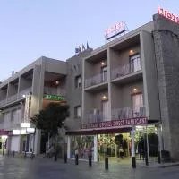 Puerta De España, hotel en La Jonquera