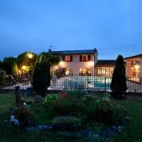 Bastide Les Basses Royères, hotel em Robion en Luberon