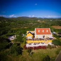 Landhuis Klein Santa Martha Boutique Hotel Restaurant., hotel v destinaci Dorp Soto