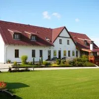Penzion Praktik Krumlov, hotelli kohteessa Přísečná
