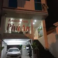 Khách sạn Phú An、Cà Mauのホテル