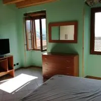casa tarcisio, Hotel in Faggeto Lario
