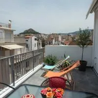 Acropolis Monastiraki Newly Renovated Apartment