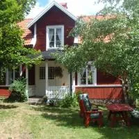 Karlstugan Cottage, hotel sa Vimmerby