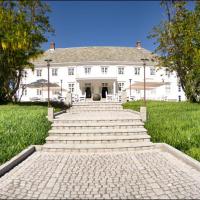 Hovde Gård, hotel in Brekstad