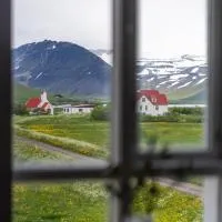Viesnīca Holt Inn pilsētā Flateyri