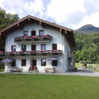 Ferienwohnungen am Märchenpark, hotel in Marquartstein