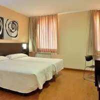 Hotel El Paso Honroso, hotel en Hospital de Órbigo