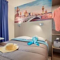 레 뮈로에 위치한 호텔 Welcomotel Les Mureaux
