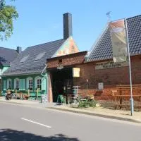 Heinrich's Pension & Ferienwohnungen，Walternienburg的飯店