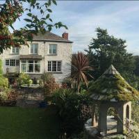 Central Boscastle studio flat, hotel in Boscastle