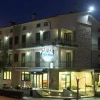 Hotel Rivamare, hotell sihtkohas Massignano