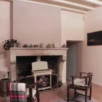 Au Son du Jardin Poitevin、Saint-Laursのホテル