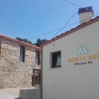 Albergue Monte Aro, hotell sihtkohas Mazaricos