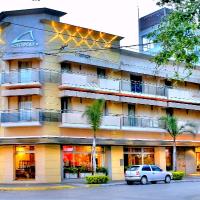 Hotel Plaza, hotel in Colón