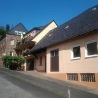 Weingut-Gästehaus Karl Otto Nalbach, hôtel à Briedel