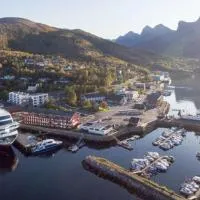 Ørnes Hotell, hotel u gradu Ørnes