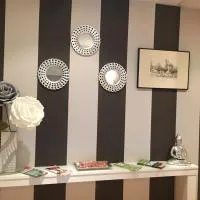 Carrascosa del Campo에 위치한 호텔 Hostal IMAGINATELO