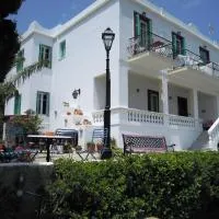 Blue Dolphin, hotel v destinaci Batsi