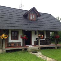 Casa Povestilor din Bucovina, hotel din Vama