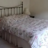 Hills Farm B&B Laugharne، فندق في لارن