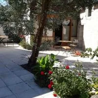 La Clé des Chants, hotel u gradu 'Tauxigny'