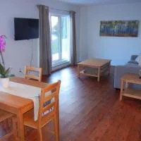 Shores of Deer Lake, hotel in South River