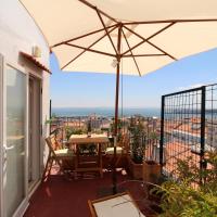 Estrela Penthouse - Amazing Views, hotel in: Lapa, Lissabon