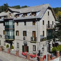 Hostal Aribel Longinos, hotel Cercedillában