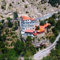 Hotel L'Aiglon, hotel en Bisharri