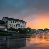Lands End, hotel u gradu 'Bluff'