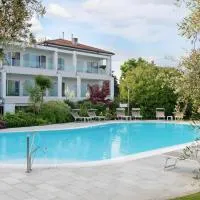 Hotel Giulietta Romeo, hotel v Laziseju