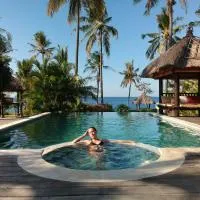 Relax Bali Resort, Diving & SPA, ocean front โรงแรมในทูลัมเบน
