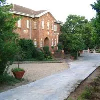 Leeuwenhof Guesthouse, ξενοδοχείο σε Caledon