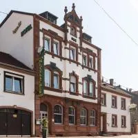 Hotel Mettlacher Hof, ξενοδοχείο σε Mettlach