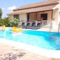 Vacation home Duilo, hotel near Zadar Airport - ZAD, Donji Zemunik